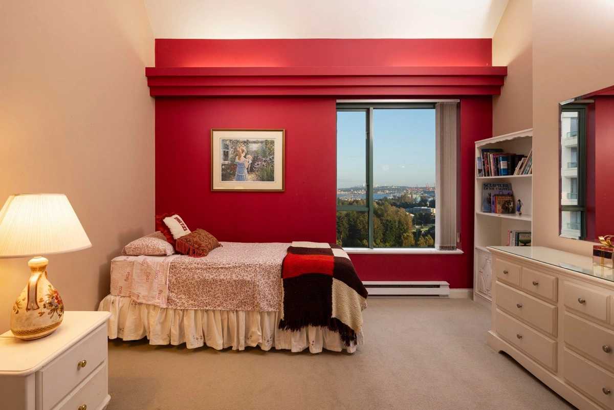 Basement Recreation Room Photo of 19A 328 Taylor Way, West Vancouver, BC