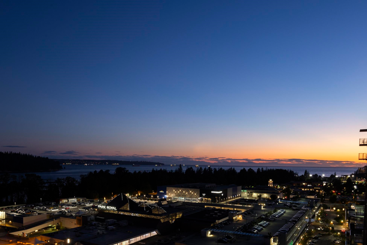 Bedroom 2 Photo of 19A 328 Taylor Way, West Vancouver, BC