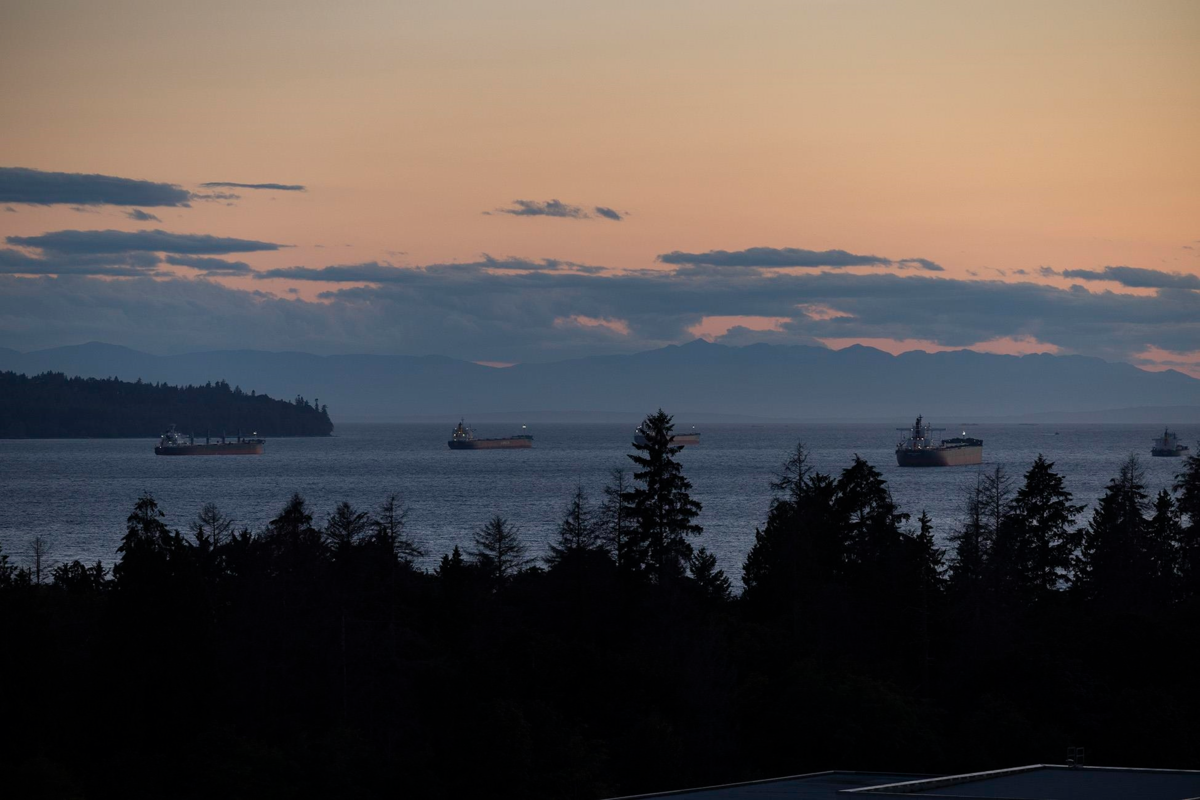 Garden / Landscaping Photo of 19A 328 Taylor Way, West Vancouver, BC