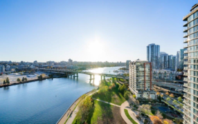 2005 8 Smithe Mews, Vancouver, BC