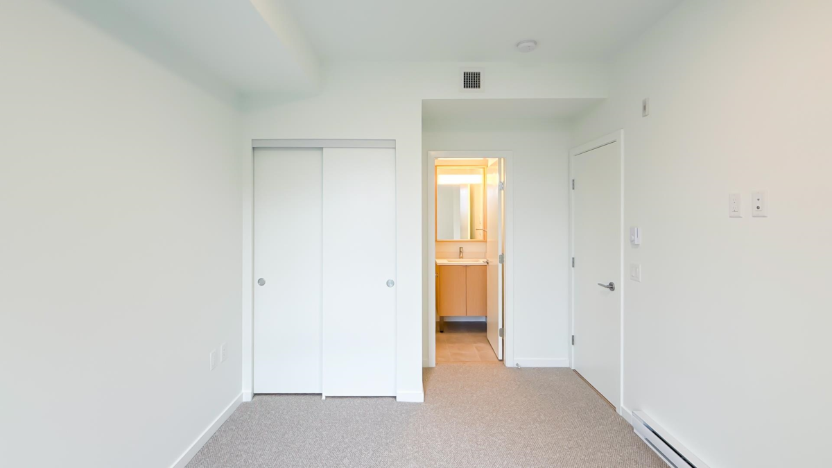 Walk-In Closet Photo of 508 37994 Second Avenue, Squamish, BC
