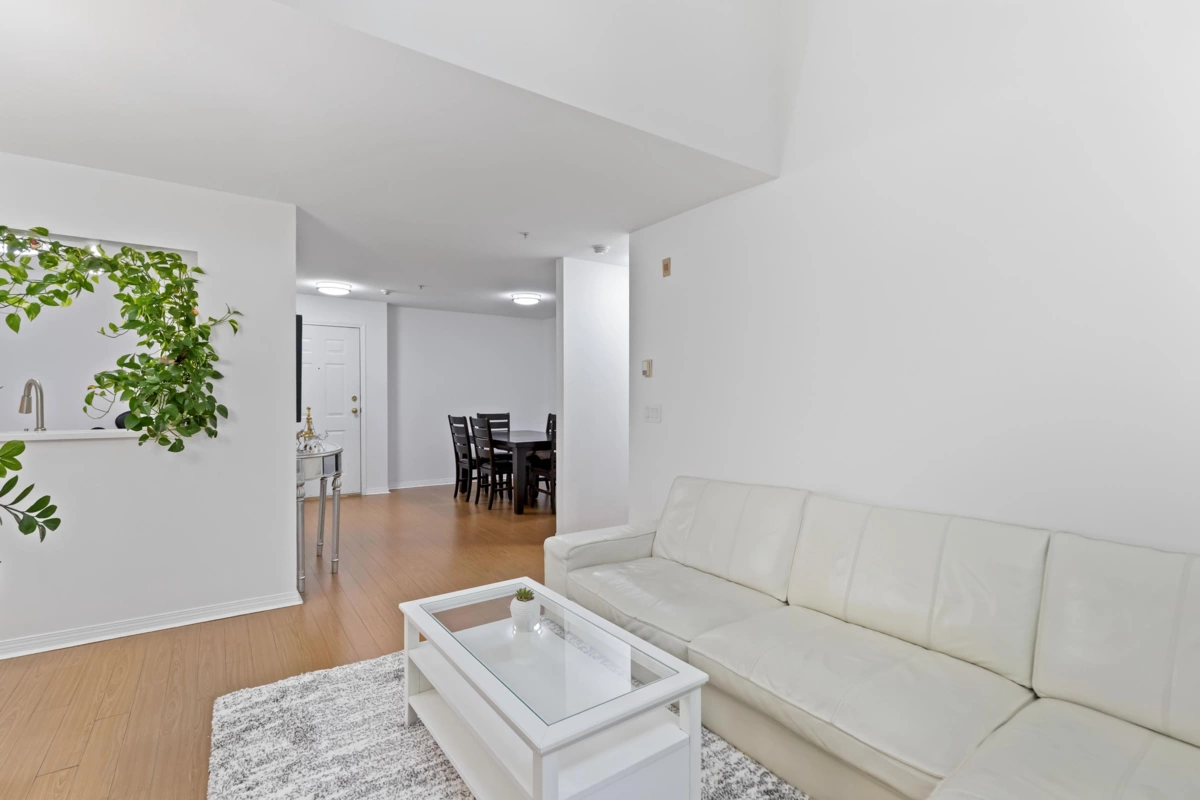 Primary Bedroom Photo of 404 12125 75a Avenue, Surrey, BC