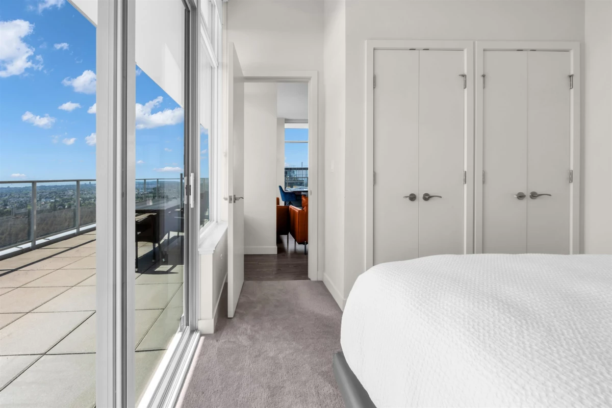 Bedroom 2 Photo of 4003 6383 Mckay Avenue, Burnaby, BC