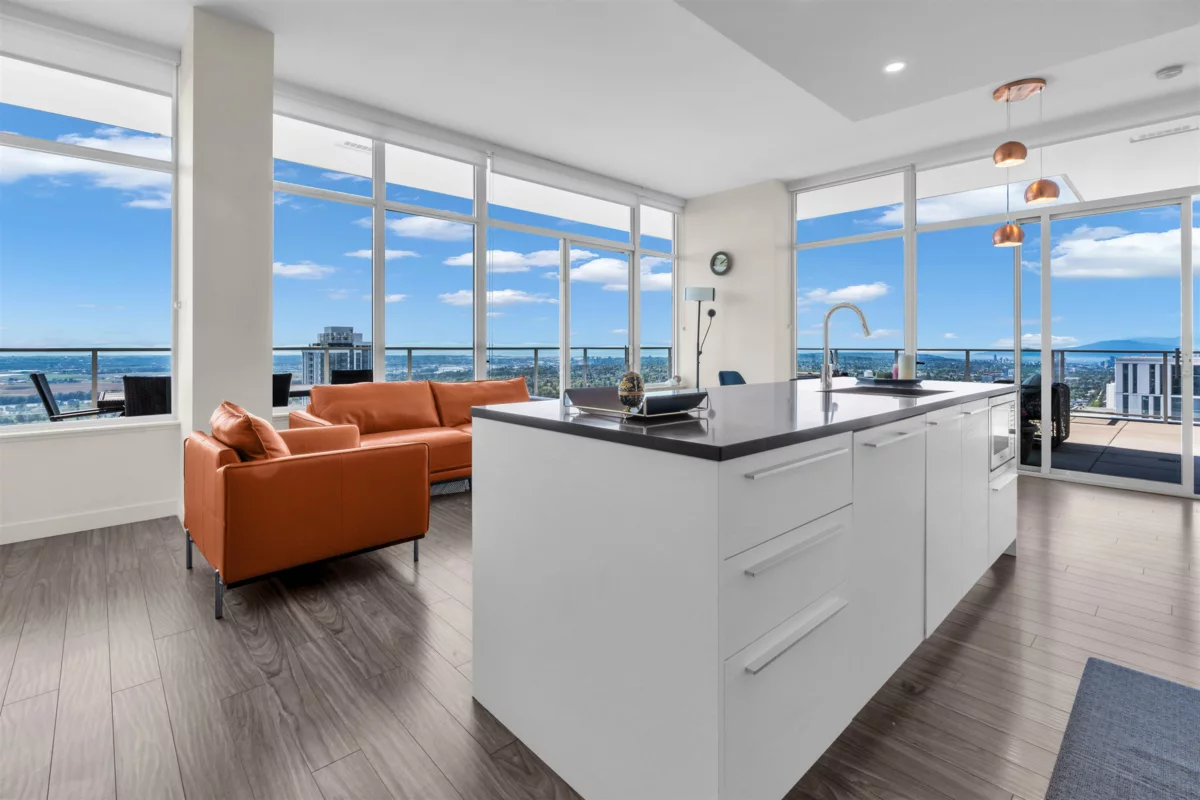 Exterior Rear Photo of 4003 6383 Mckay Avenue, Burnaby, BC