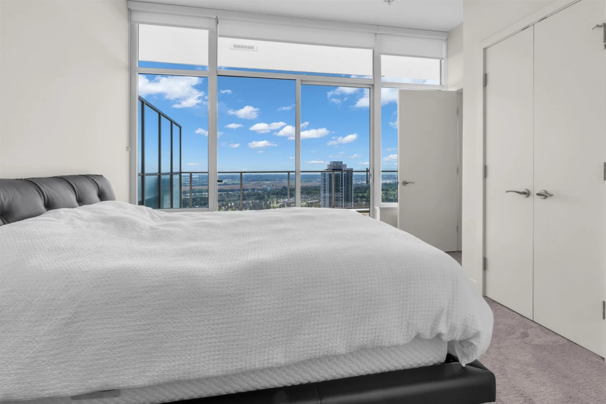 Primary Bathroom Photo of 4003 6383 Mckay Avenue, Burnaby, BC