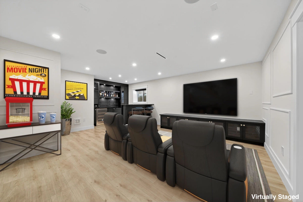 Hot Tub / Spa Photo of 16111 108 Avenue, Surrey, BC