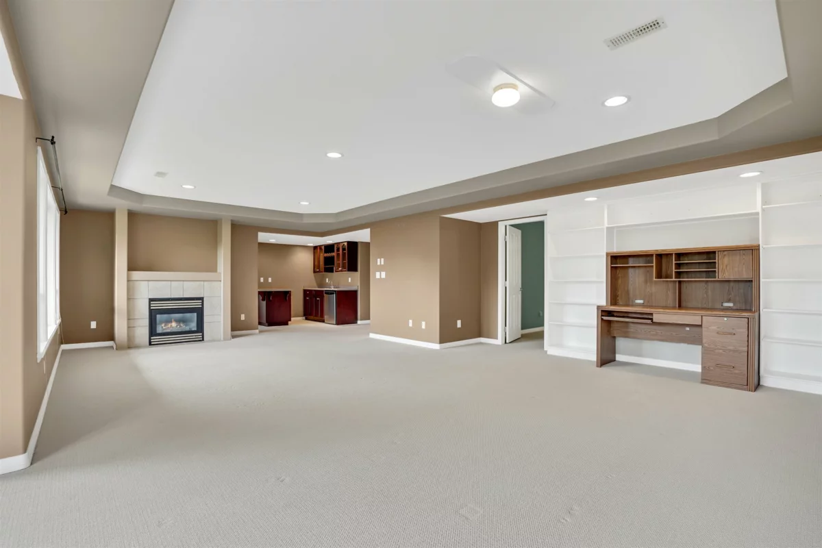 Hallway Photo of 37 31517 Spur Avenue, Abbotsford, BC