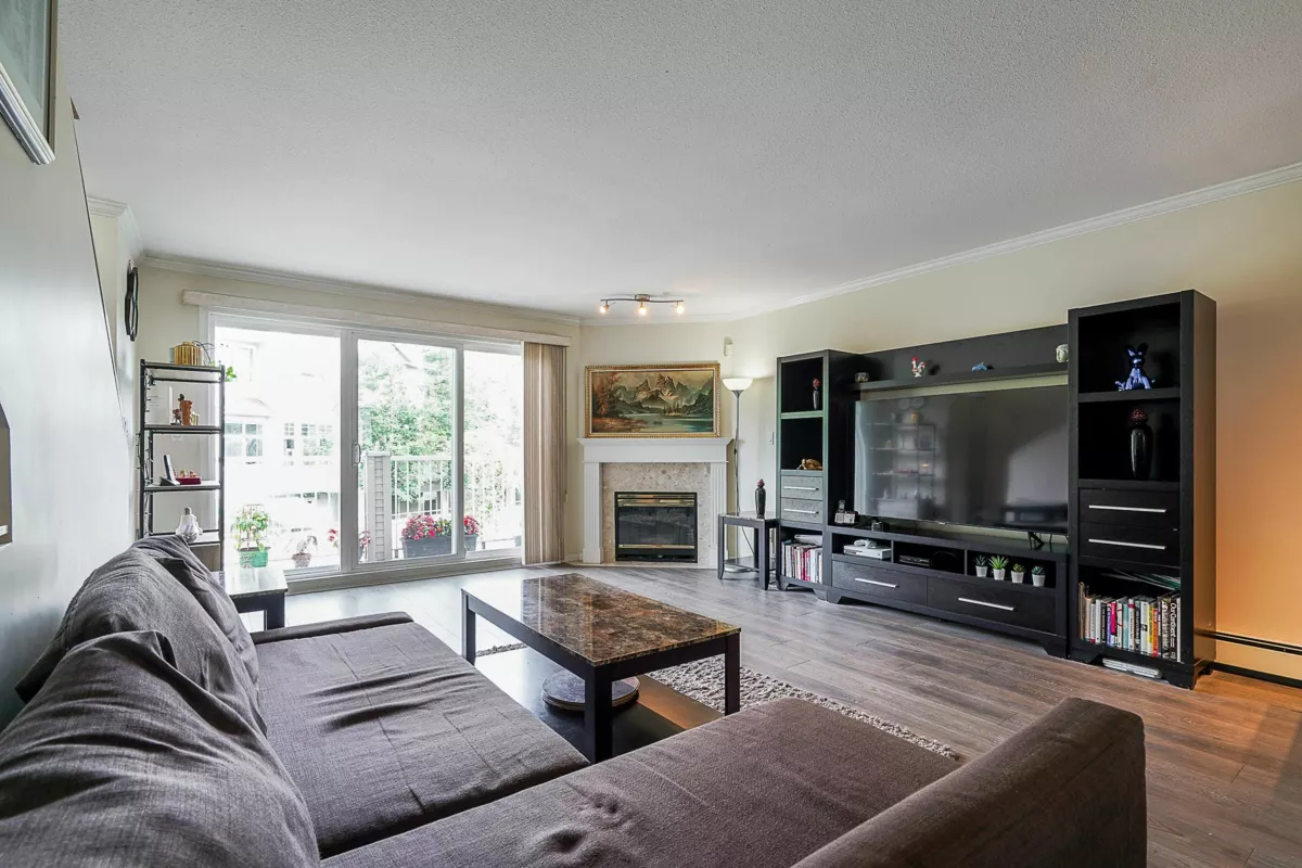 Kitchen Island Photo of 44 22800 Windsor Court, Richmond, BC