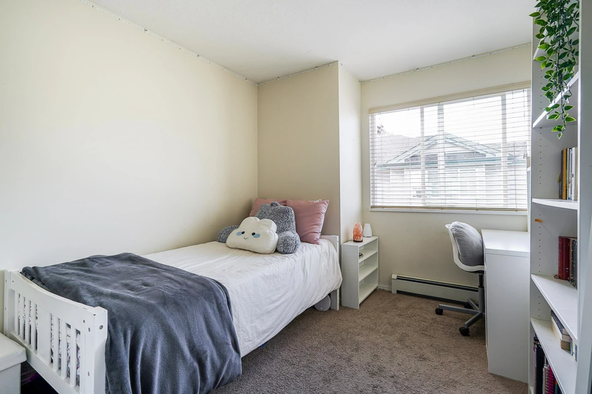 Powder Room Photo of 44 22800 Windsor Court, Richmond, BC