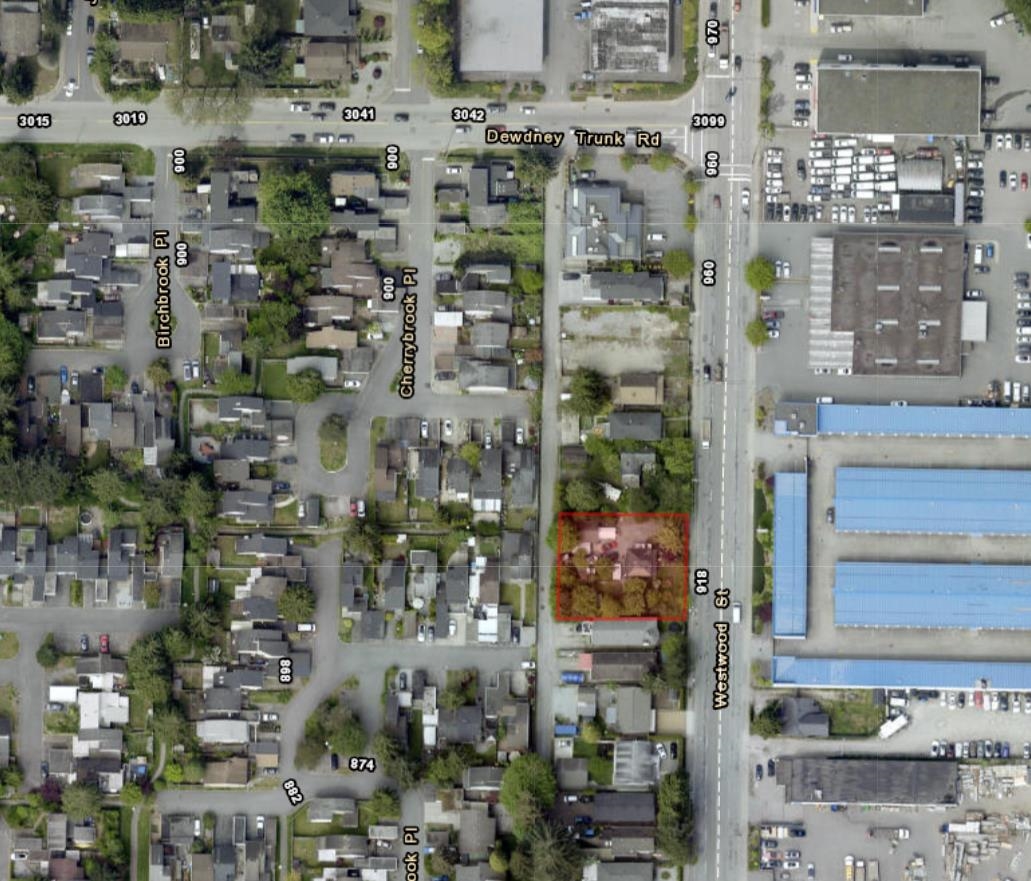 Dining Area Photo of 910 Westwood Street, Coquitlam, BC