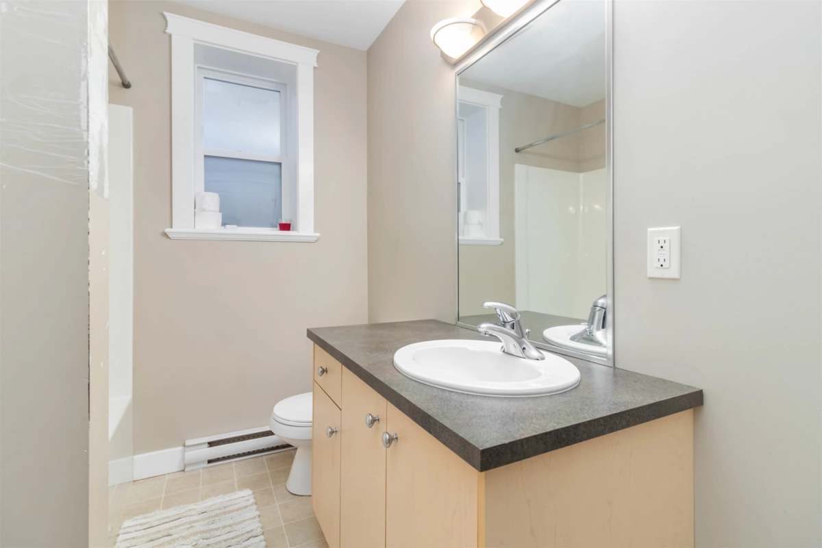 Basement Recreation Room Photo of 909 Cavalcade Terrace, No City Value, BC