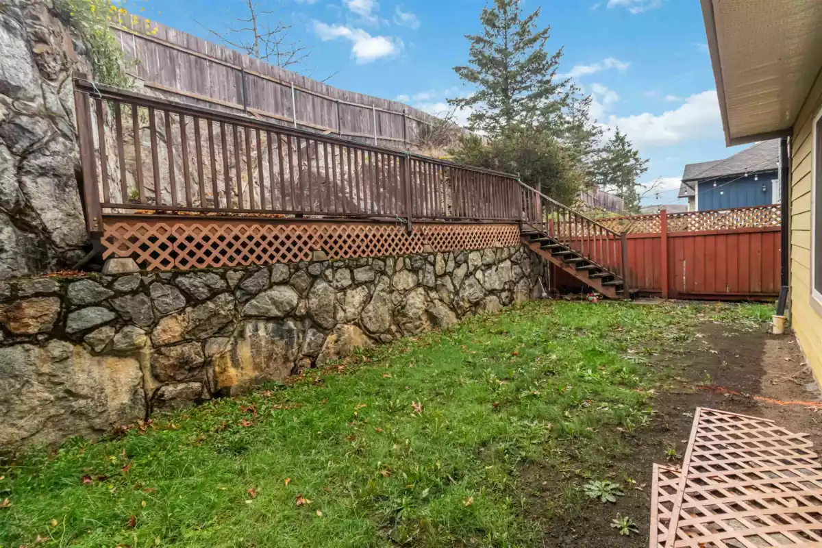 Bedroom 4 Photo of 909 Cavalcade Terrace, No City Value, BC