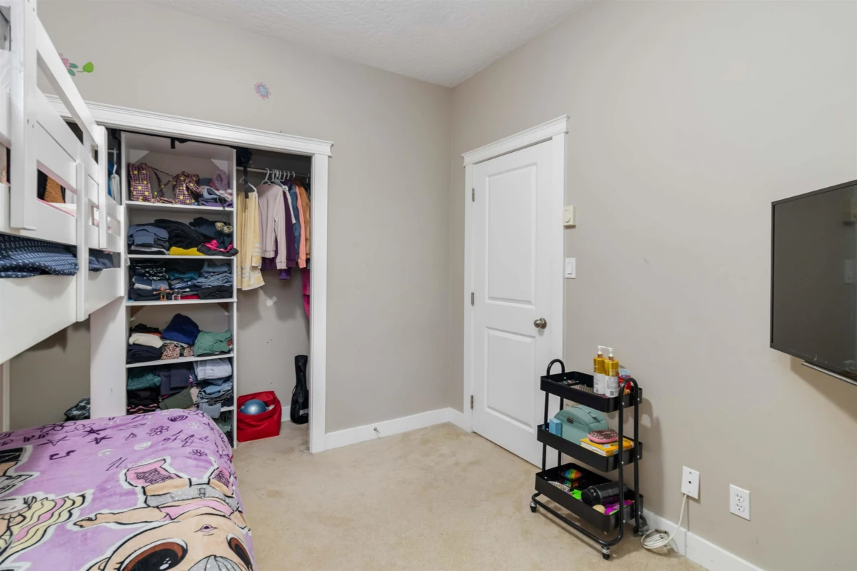 Hot Tub / Spa Photo of 909 Cavalcade Terrace, No City Value, BC