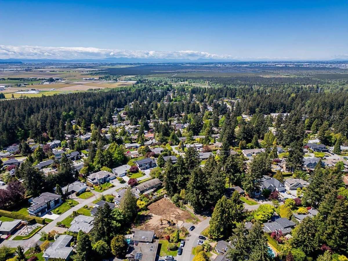 Kitchen Island Photo of 6571 Lambert Crescent, Delta, BC