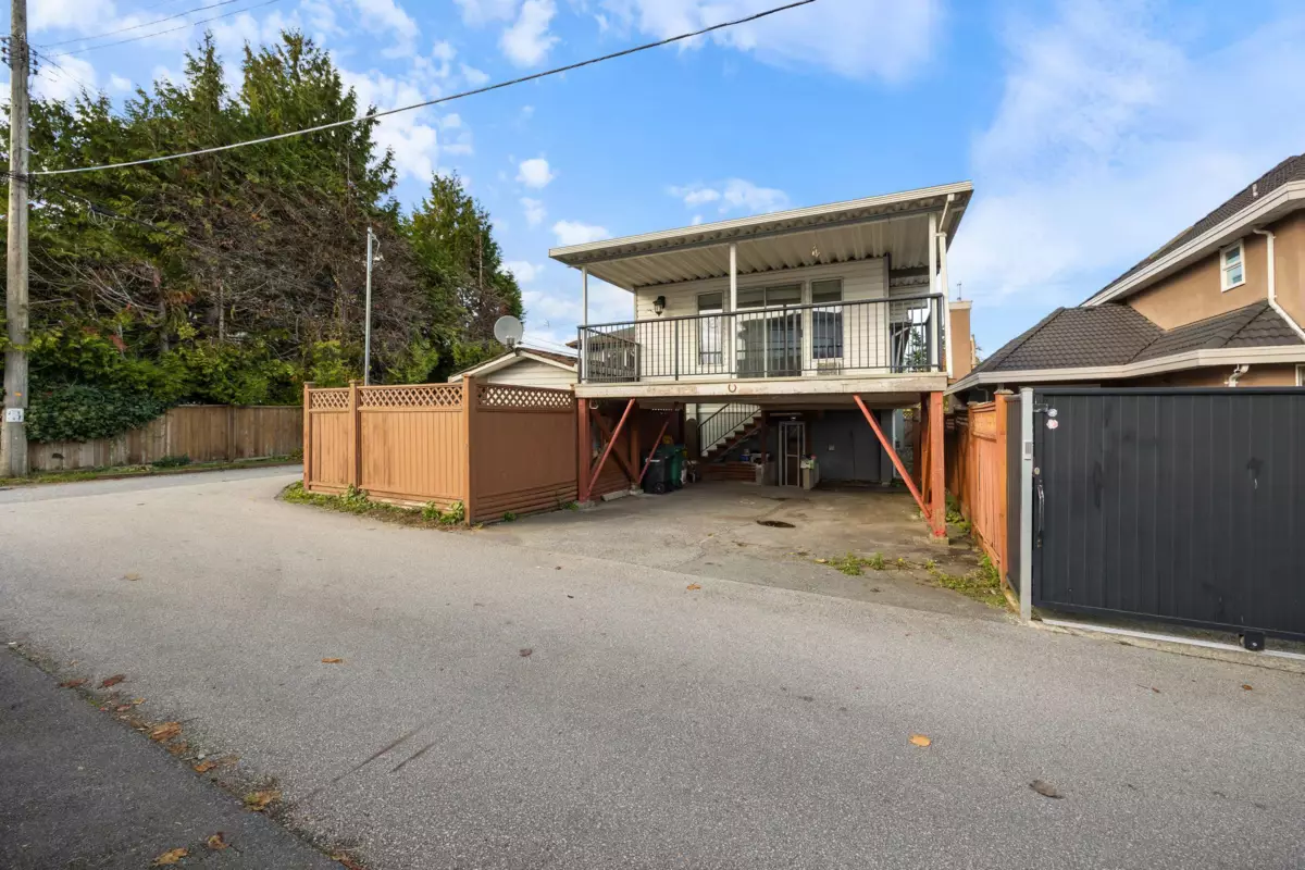 Garage Interior Photo of 6732 Imperial Street, Burnaby, BC