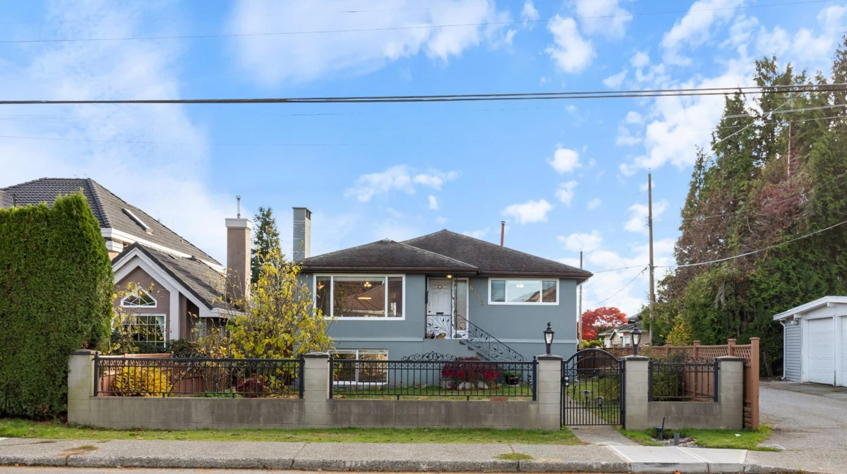 Living Room Photo of 6732 Imperial Street, Burnaby, BC