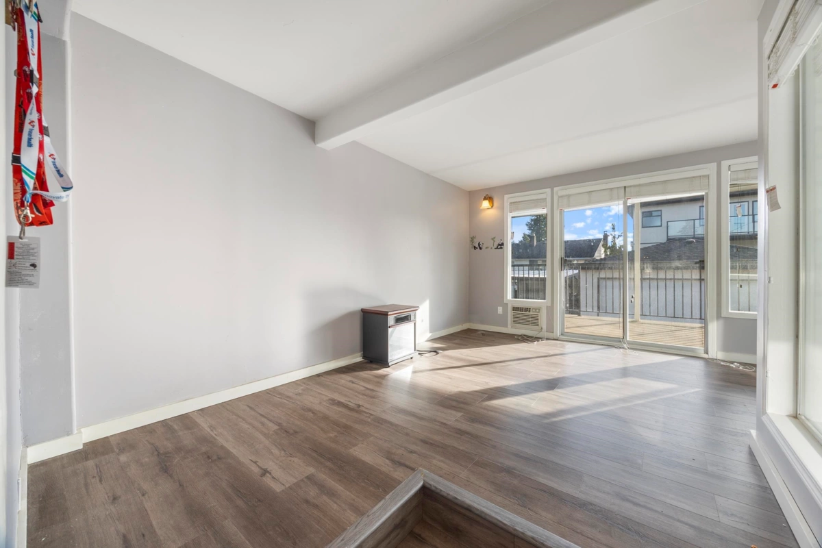 Powder Room Photo of 6732 Imperial Street, Burnaby, BC