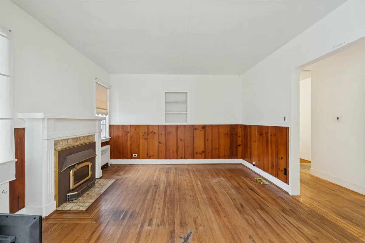Bedroom 2 Photo of 1830 W 33rd Avenue, Vancouver, BC