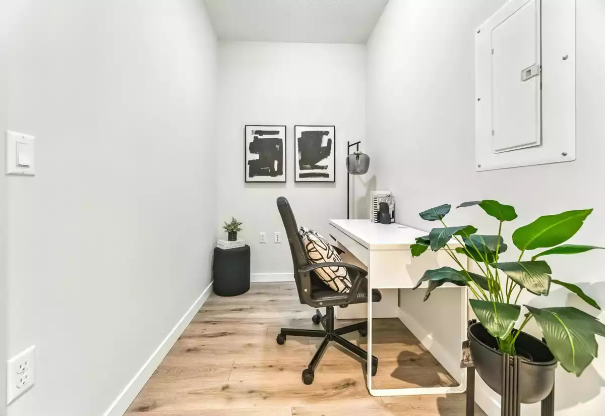 Entry Foyer Photo of 109 9233 Odlin Road, Richmond, BC
