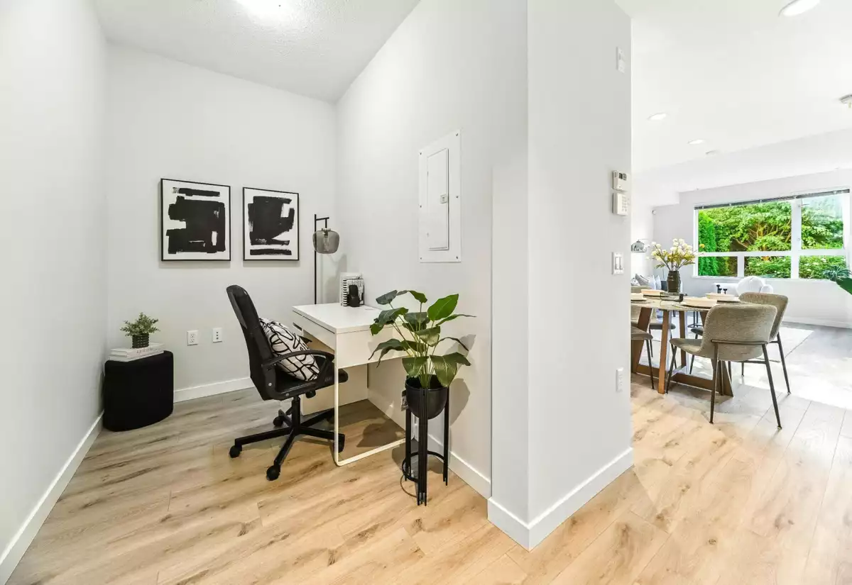 Powder Room Photo of 109 9233 Odlin Road, Richmond, BC