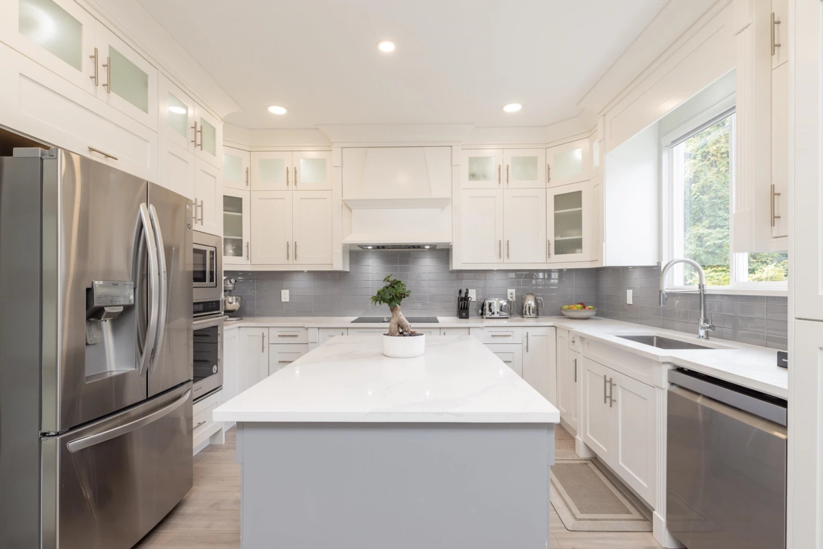 Breakfast Nook Photo of 6477 189 Street, Surrey, BC