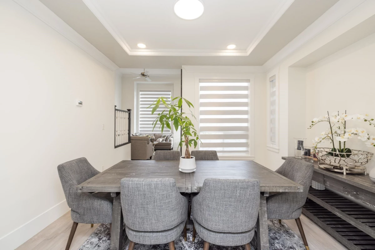 Kitchen Island Photo of 6477 189 Street, Surrey, BC