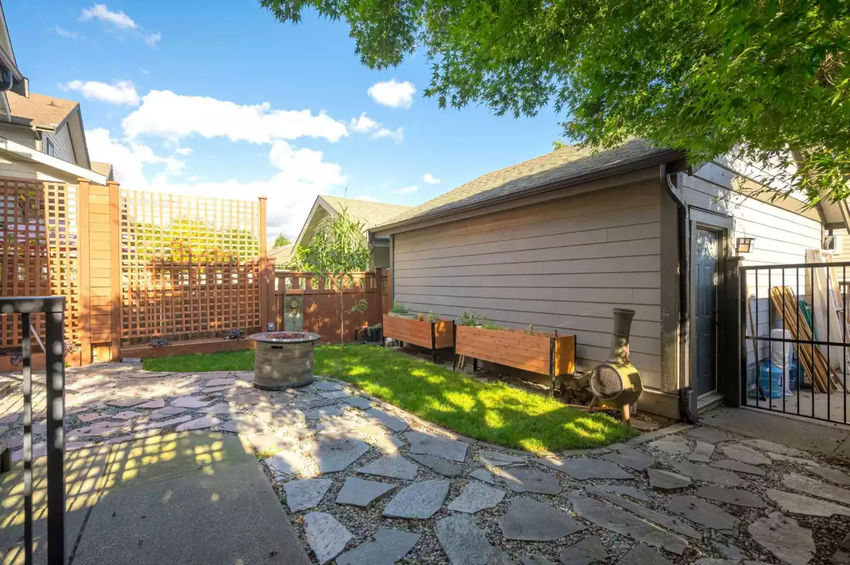 Hot Tub / Spa Photo of 9352 Singh Street, Langley, BC