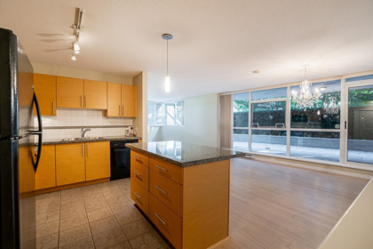 403 2225 SW Holdom Avenue, Burnaby, BC, Burnaby — Apartment/Condo for sale