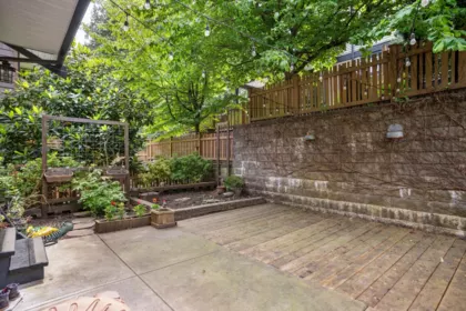 Office / Den Photo of 32 6299 144 Street, Surrey, BC