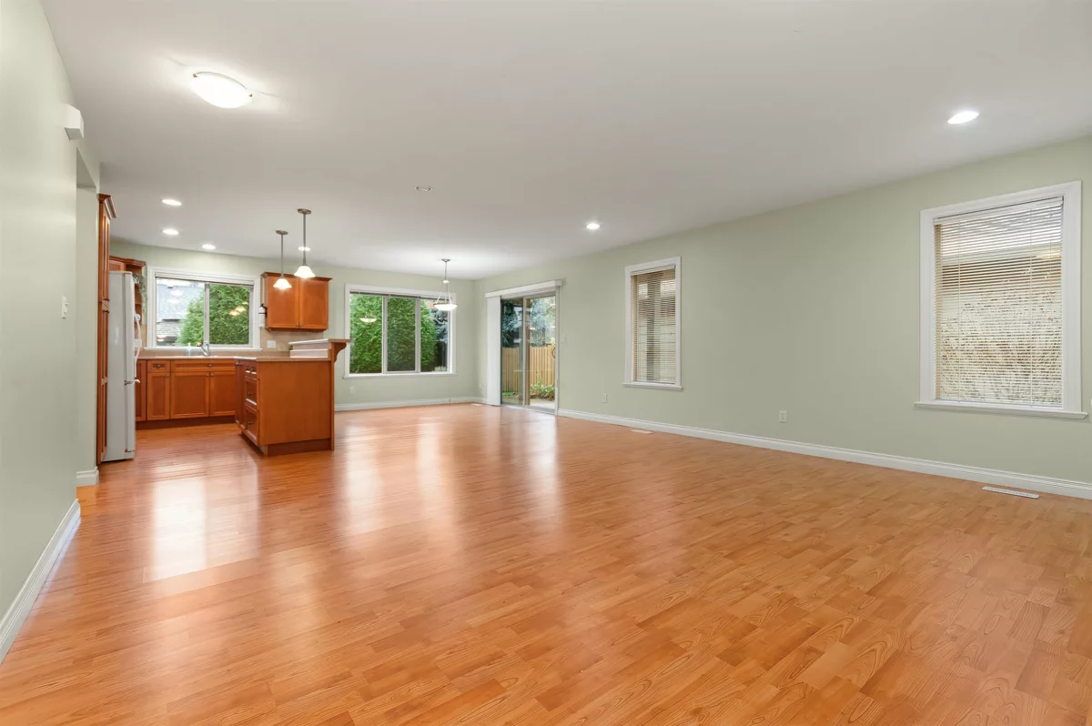 Bedroom 4 Photo of 222 46000 Thomas Road, Chilliwack, BC