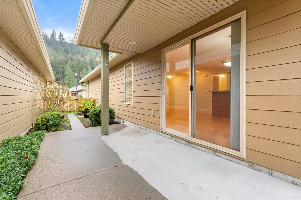 Pantry Photo of 222 46000 Thomas Road, Chilliwack, BC