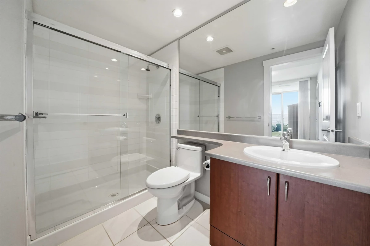 Guest Bathroom Photo of 1107 9266 University Crescent, Burnaby, BC