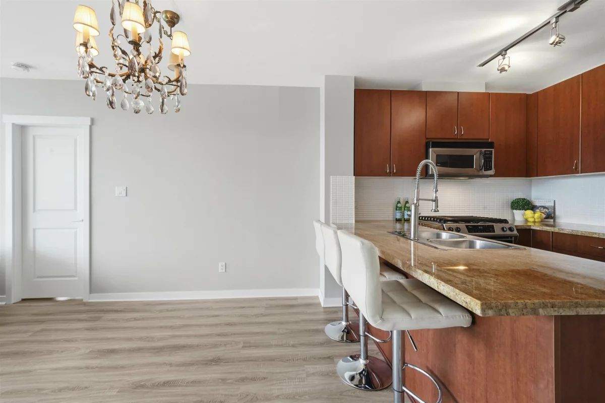 Primary Bathroom Photo of 1107 9266 University Crescent, Burnaby, BC