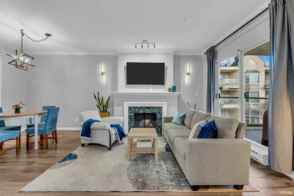 217 7633 St. Albans Road, Richmond, BC, Richmond — Apartment/Condo for sale