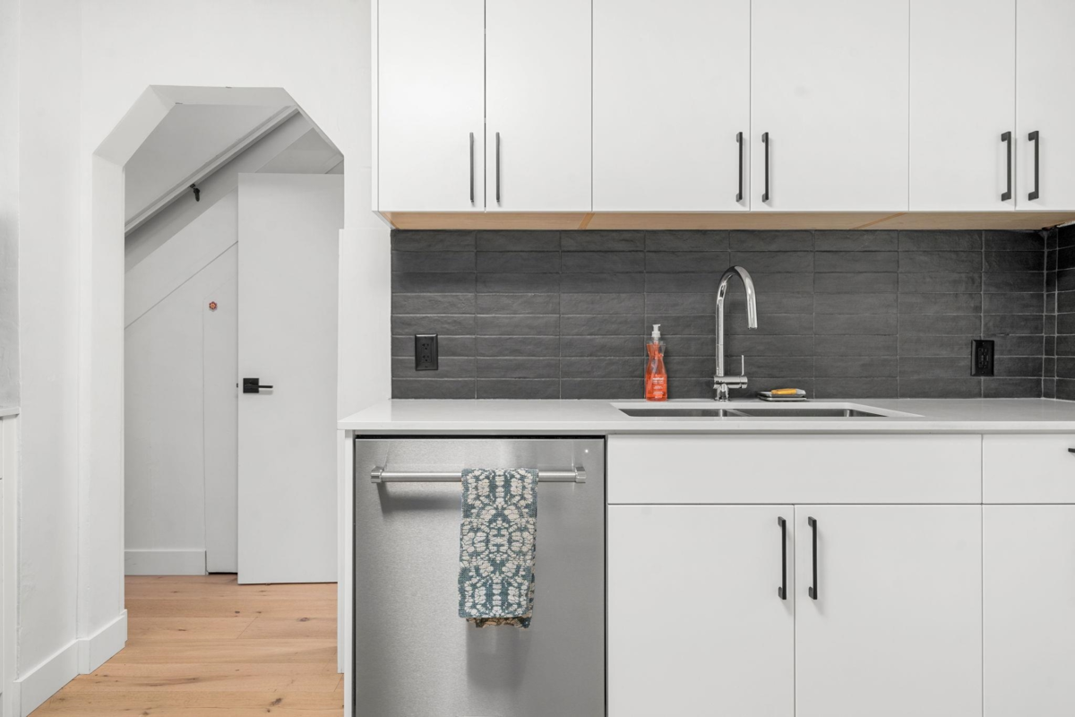 Pantry Photo of 2052 Capilano Road, North Vancouver, BC