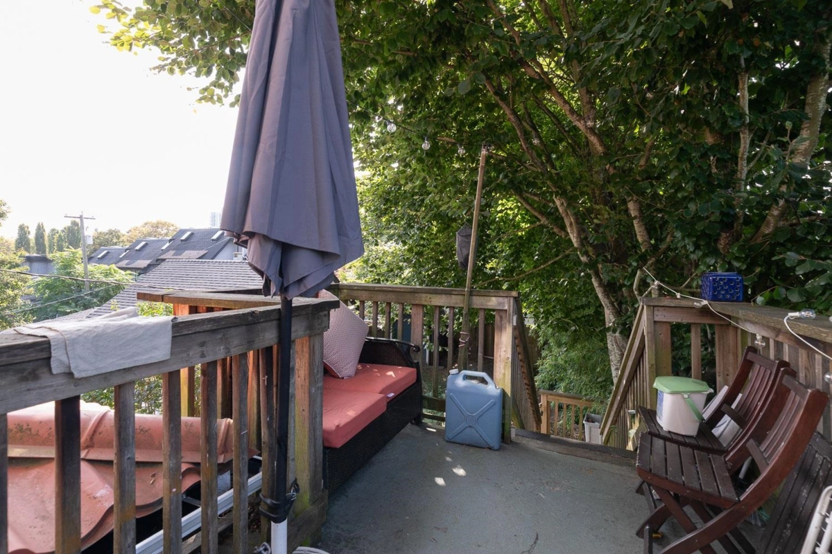 Basement Recreation Room Photo of 928 E 17th Avenue, Vancouver, BC