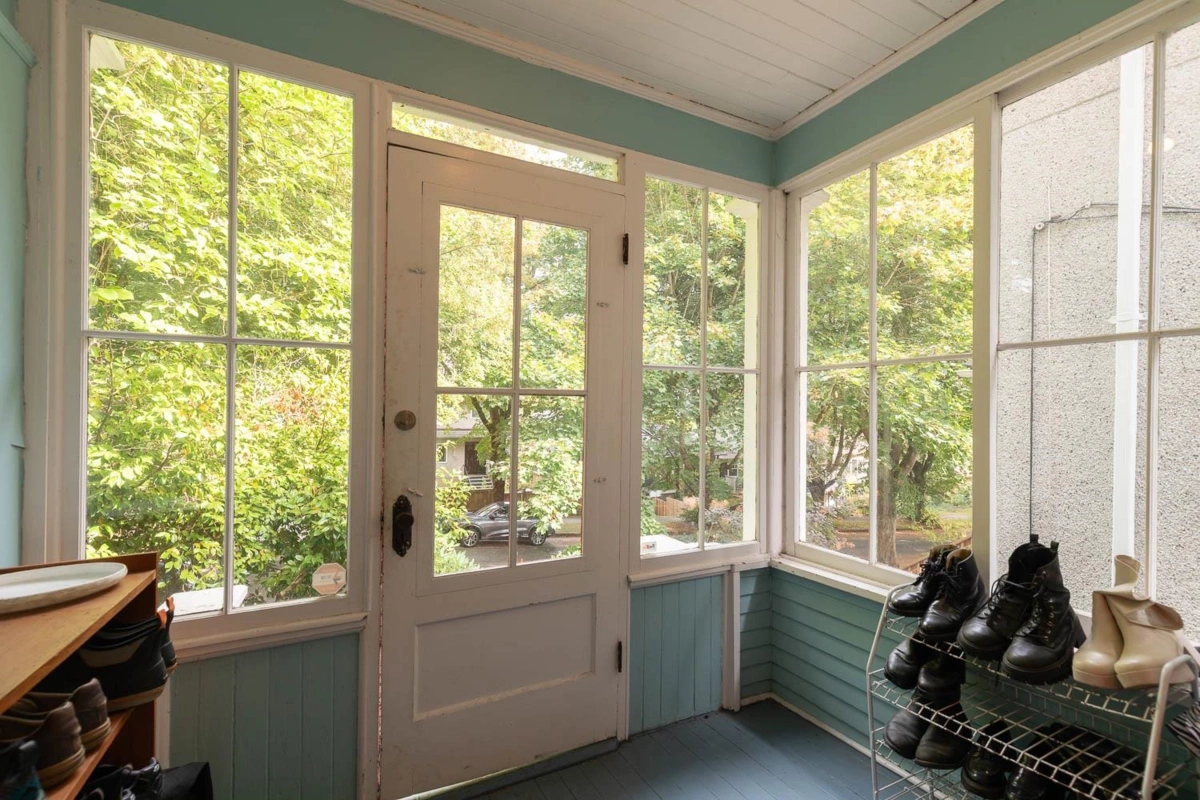 Exterior Rear Photo of 928 E 17th Avenue, Vancouver, BC