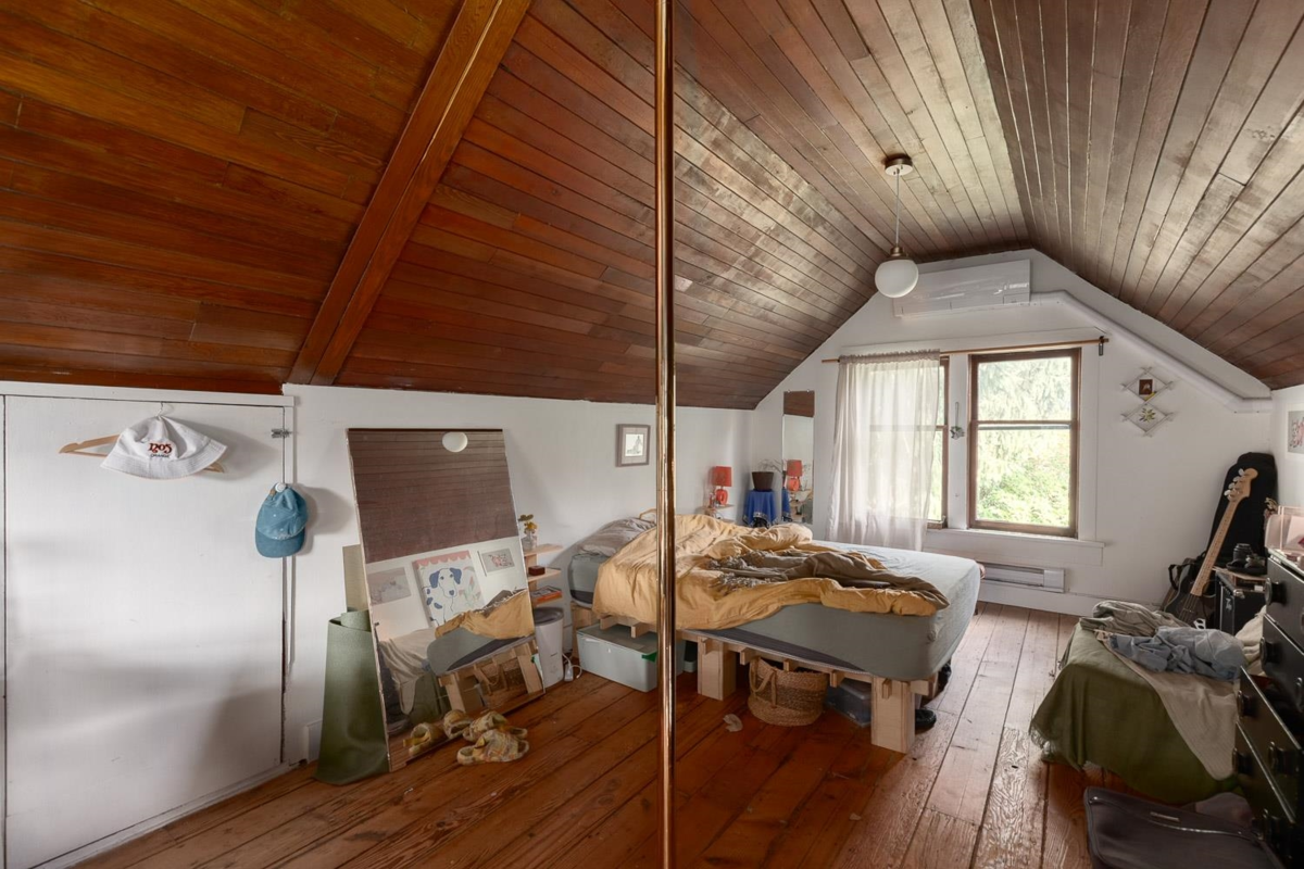 Office / Den Photo of 928 E 17th Avenue, Vancouver, BC