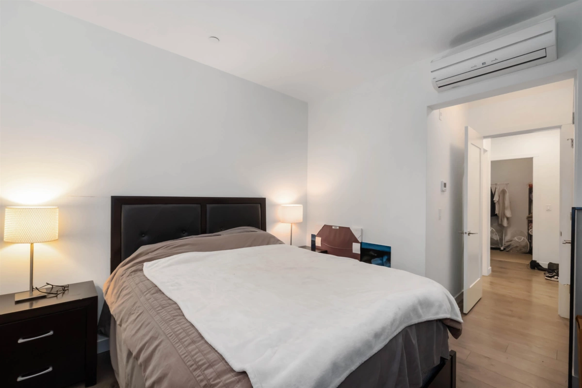 Mudroom Photo of 401 33540 Mayfair Avenue, Abbotsford, BC