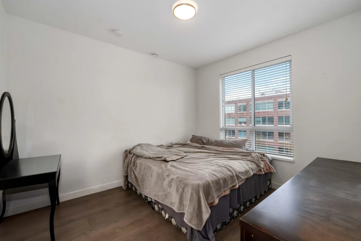 Staircase Photo of 401 33540 Mayfair Avenue, Abbotsford, BC