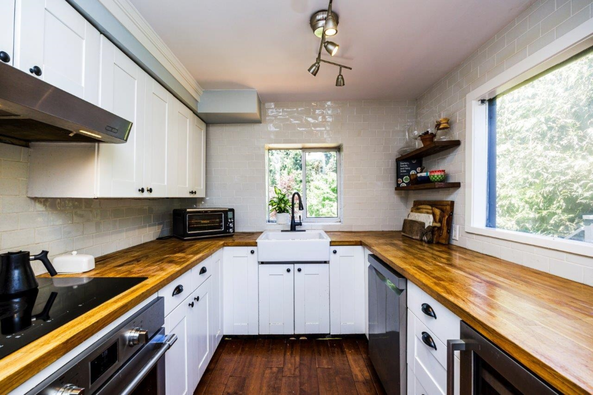 Bedroom 3 Photo of 1108 Lenora Road, Bowen Island, BC
