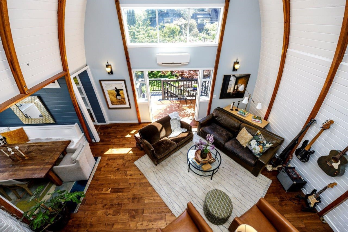 Primary Bedroom Photo of 1108 Lenora Road, Bowen Island, BC