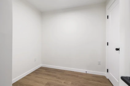 Walk-In Closet Photo of 302 27218 Aldergrove Town Centre Drive, Langley, BC