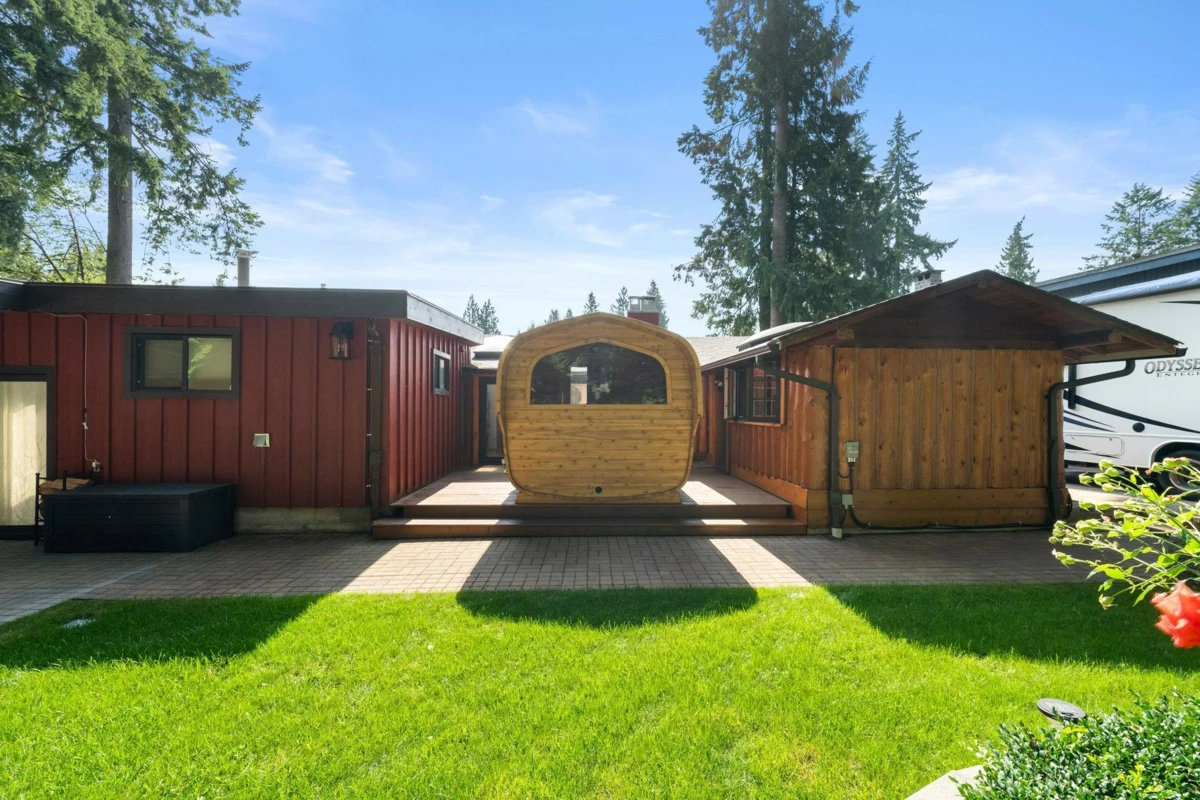 Front Yard Photo of 2540 Boswell Avenue, North Vancouver, BC