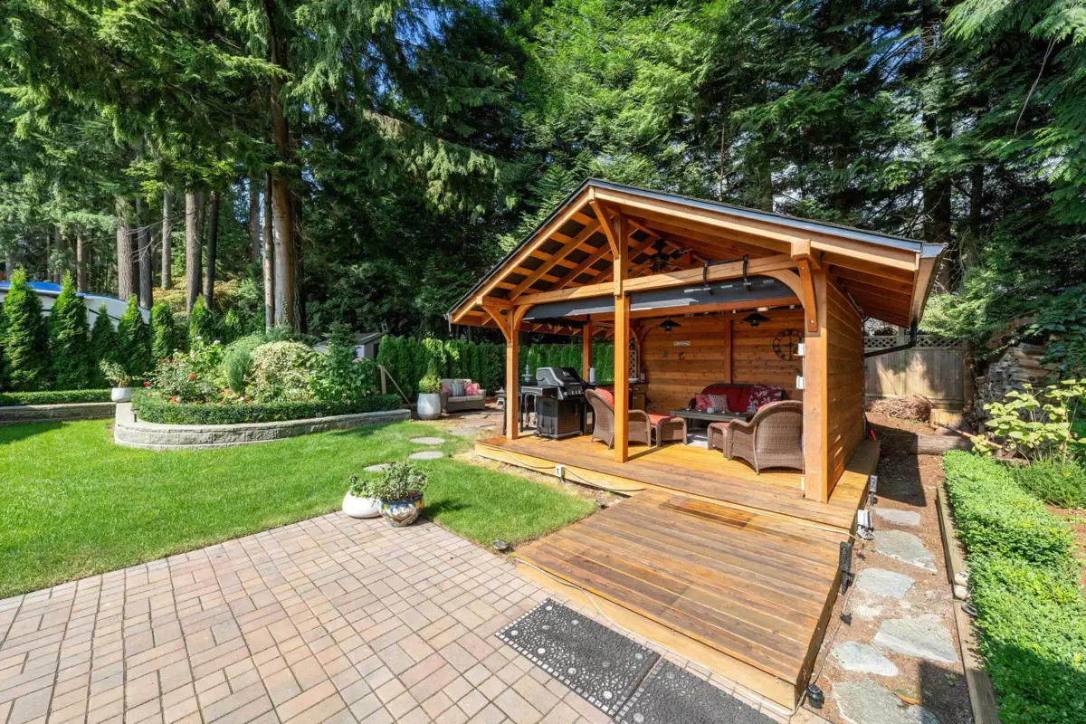 Staircase Photo of 2540 Boswell Avenue, North Vancouver, BC
