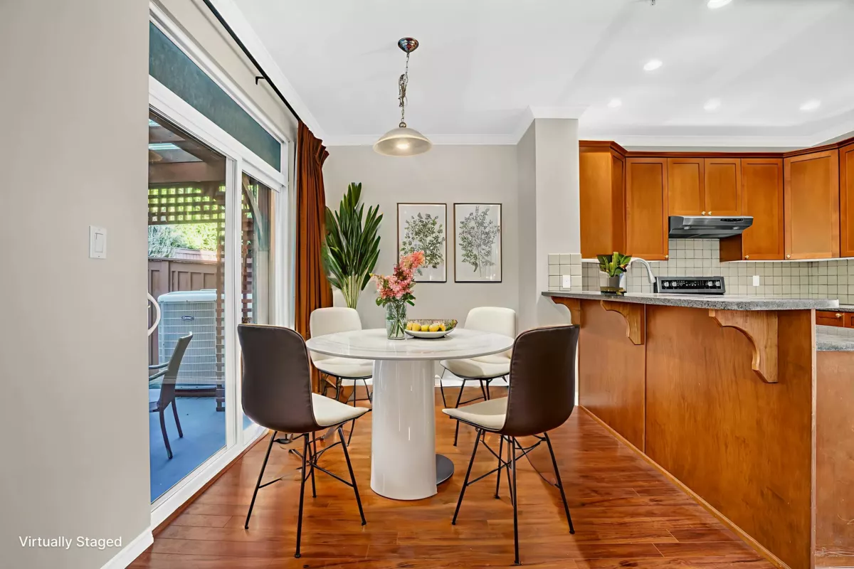 Kitchen Island Photo of 10 2381 Argue Street, Port Coquitlam, BC