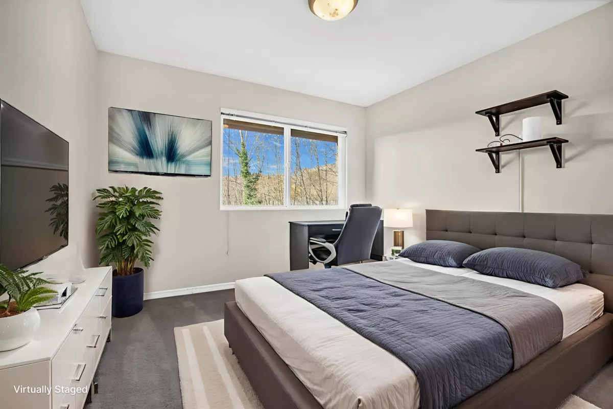 Mudroom Photo of 10 2381 Argue Street, Port Coquitlam, BC