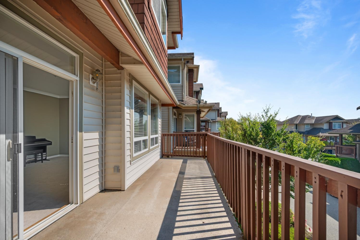 Office / Den Photo of 10 2381 Argue Street, Port Coquitlam, BC