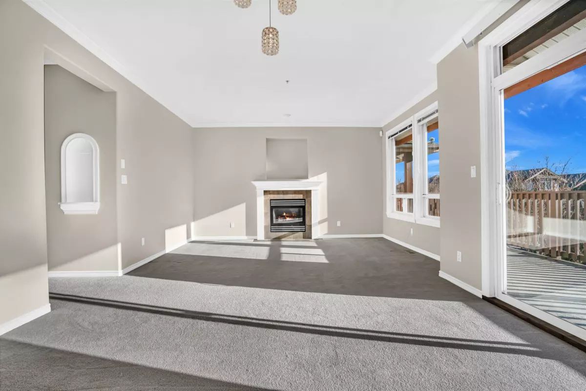 Powder Room Photo of 10 2381 Argue Street, Port Coquitlam, BC