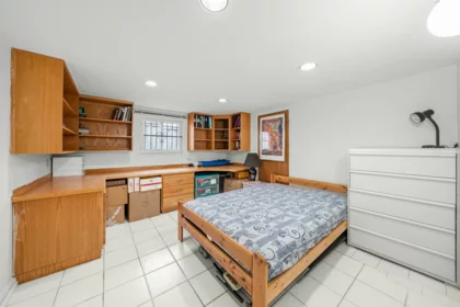 Basement Recreation Room Photo of 1371 Duthie Avenue, Burnaby, BC